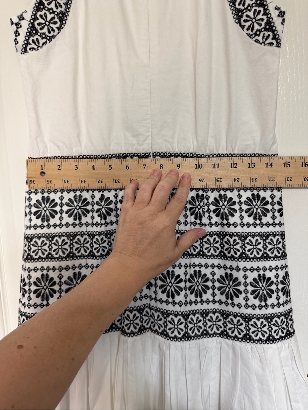 Ann Taylor Embroidered Eyelet Halter Midi Maxi Dress White Black Floral Cotton 4 - Picture 11 of 11